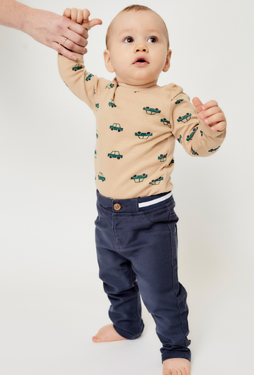 Granatowe spodnie dla niemowlaka - 5.10.15.