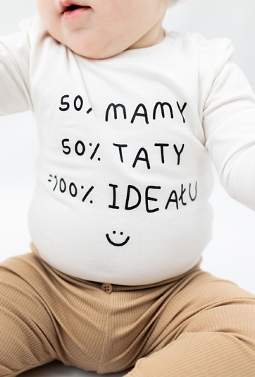 Białe body z długim rękawem