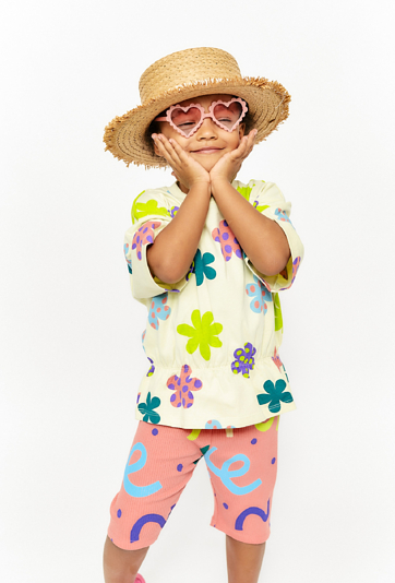 Krótkie spodenki leginsy dziewczęce - różowe we wzorki