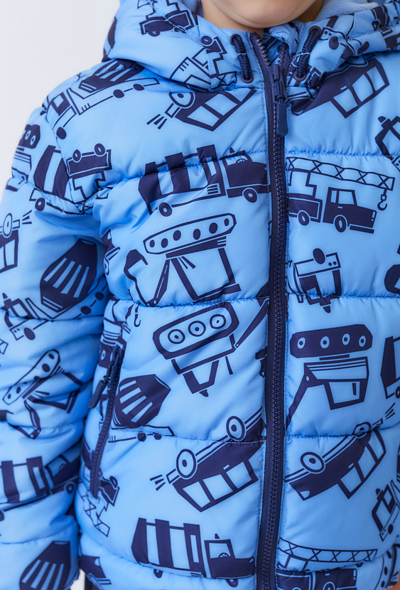 Niebieska kurtka zimowa chłopięca z nadrukiem pojazdów