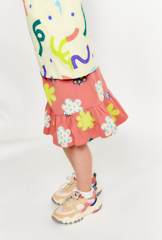 Spódniczka z falbanką i kwiatowym nadrukiem