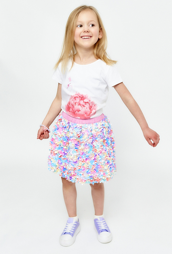 Spódniczka z kolorowymi aplikacjami