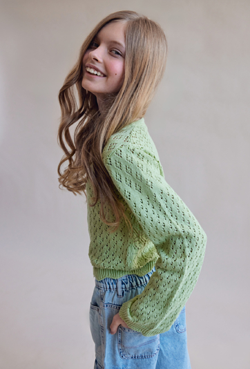 Sweter nierozpinany z ażurowym wzorem