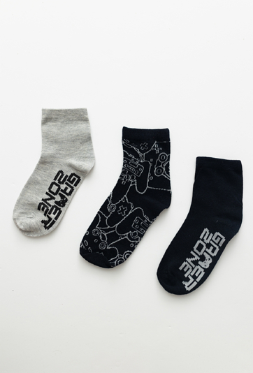 Skarpety chłopięce 3-pak z motywem gry.
