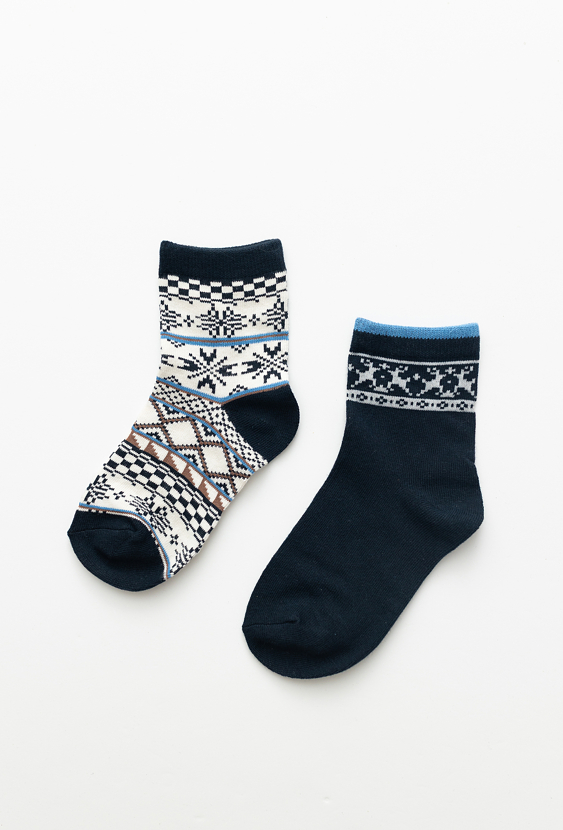 Skarpety dziecięce 2-pak z zimowym motywem – granatowe.