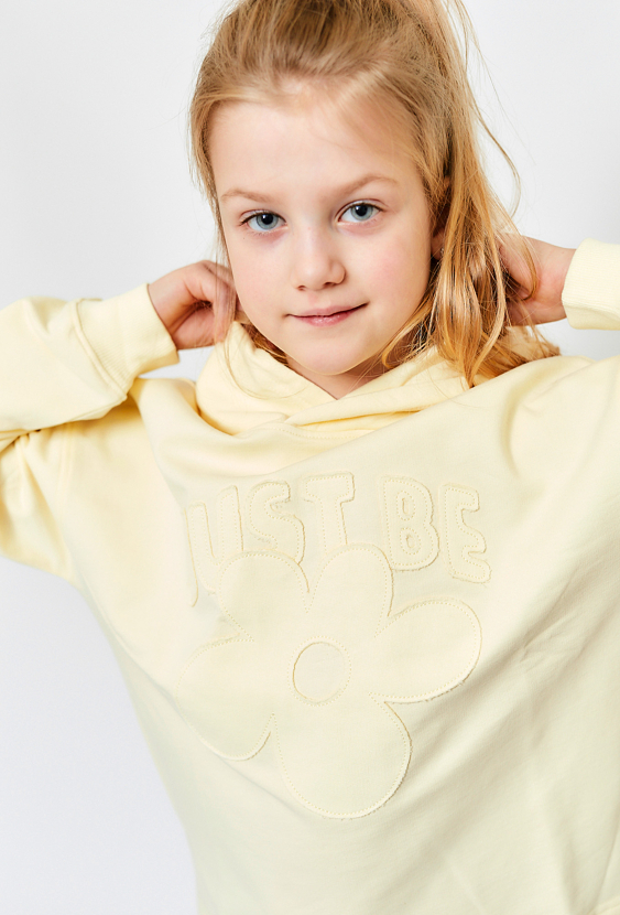 Bluza nierozpinana z kapturem