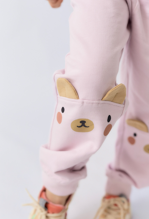 Dziewczęce spodnie dresowe z uszkami i nadrukiem misia