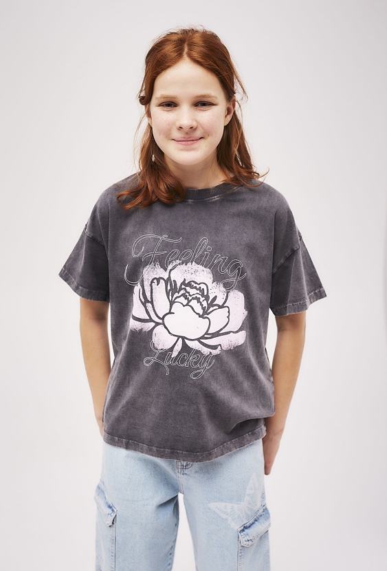 Dziewczęcy T-shirt oversize z nadrukiem - szary