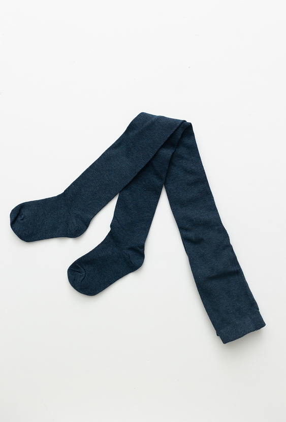 Granatowe rajstopy dziecięce.