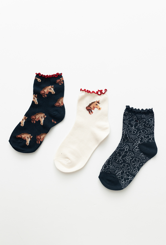 Skarpety dziewczęce 3-pak z motywem koników.