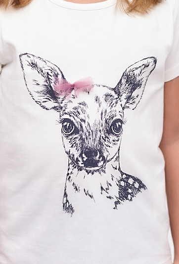 Biały bawełniany t-shirt dziewczęcy z sarenką - 5.10.15.