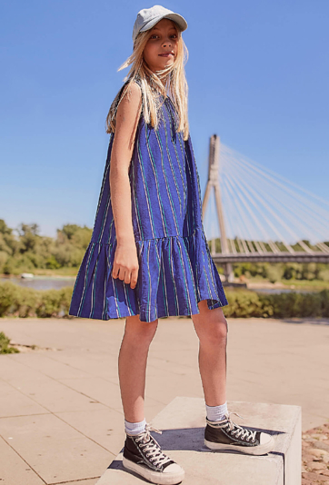 Letnia sukienka bez rękawów