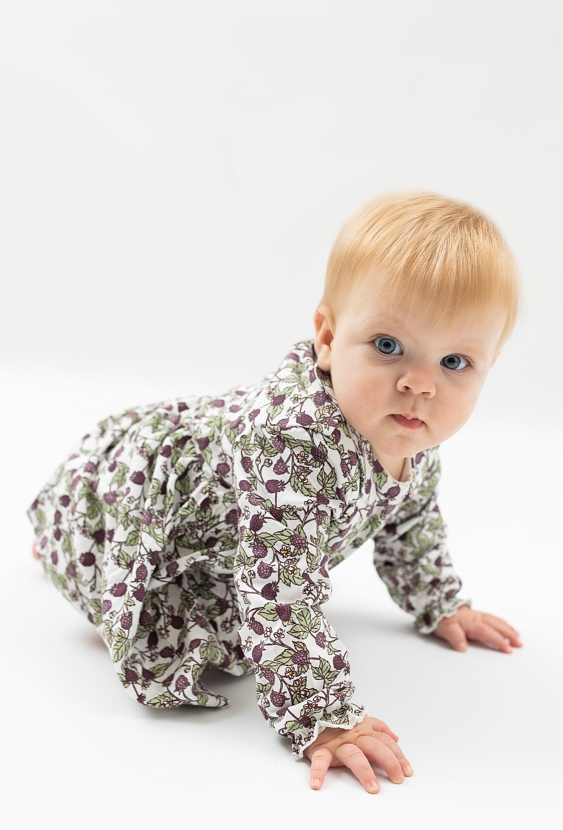 Body sukienka z długim rękawem