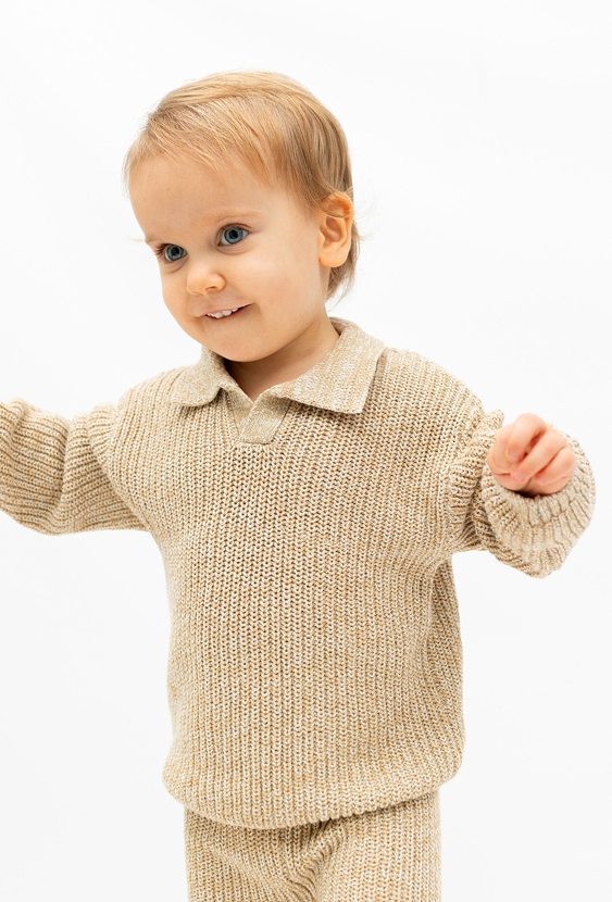 Sweter z kołnierzykiem