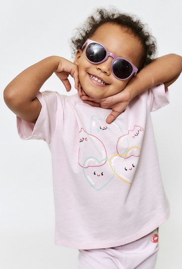 Różowy t-shirt dziewczęcy w kotki i serduszka - 5.10.15