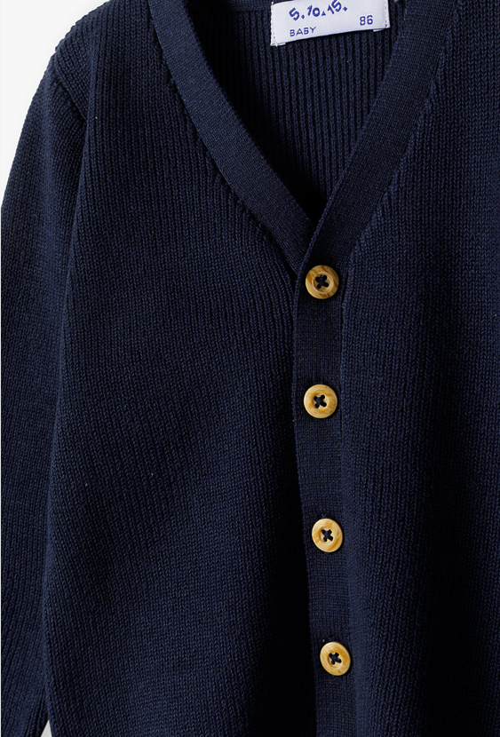 Elegancki sweter niemowlęcy – rozpinany kardigan dla chłopca