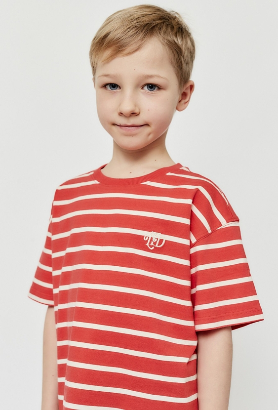 Chłopięcy T-shirt w paski