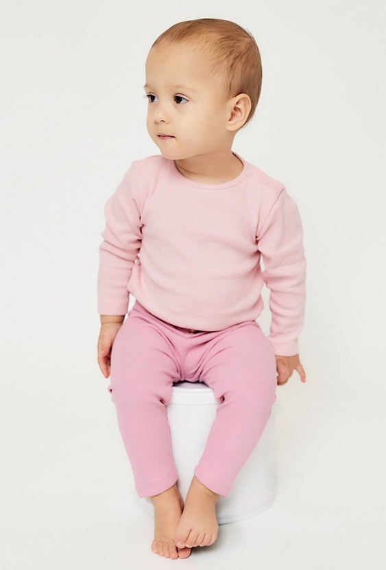 Różowe legginsy dla niemowlaka