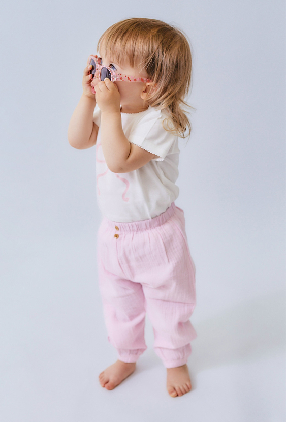Różowe spodnie niemowlęce dla dziewczynki