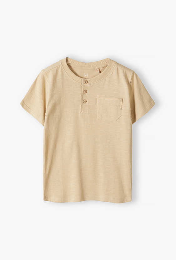 T-shirt chłopięcy z guzikami i kieszonką