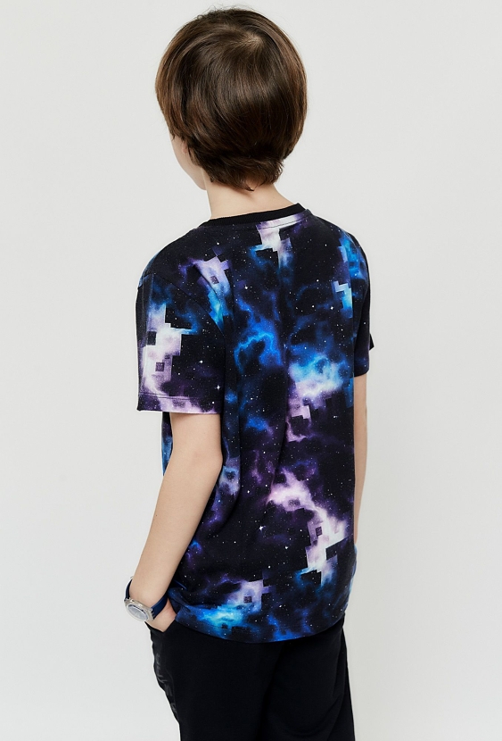 Kolorowy t-shirt dla chłopca - galaktyka