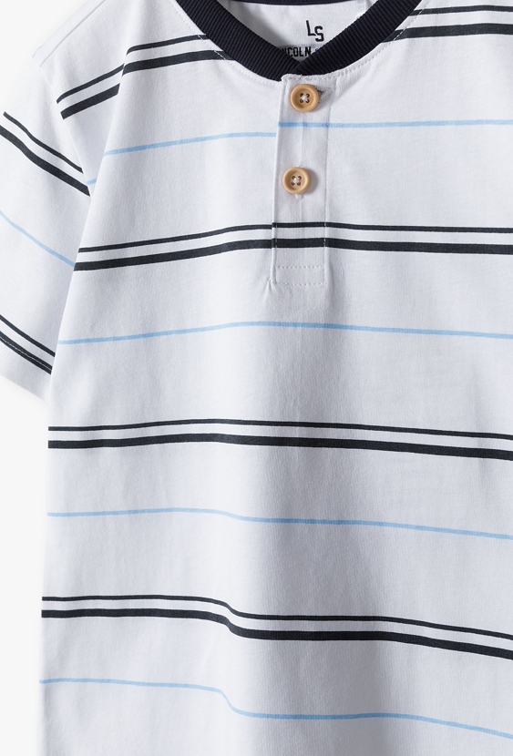 T-shirt dla chłopca - biały w granatowe paski - Lincoln&Sharks