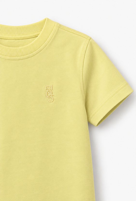 Żółty t-shirt dziecięcy z haftem