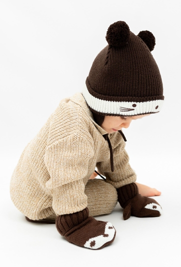 Czapka zimowa dla niemowlaka wiązana pod szyją