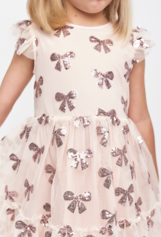 Różowa sukienka z krótkim rękawem - 5.10.15.