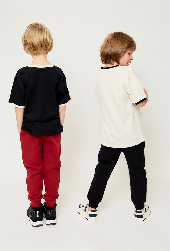 2-pak chłopięcych spodni dresowych