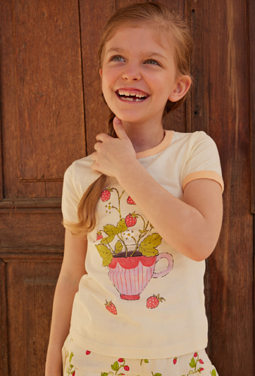 T-shirt dla dziewczynki - ecru z poziomkami