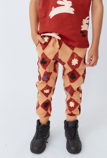 Spodnie dresowe z nadrukiem cyrkowym – Limited Edition