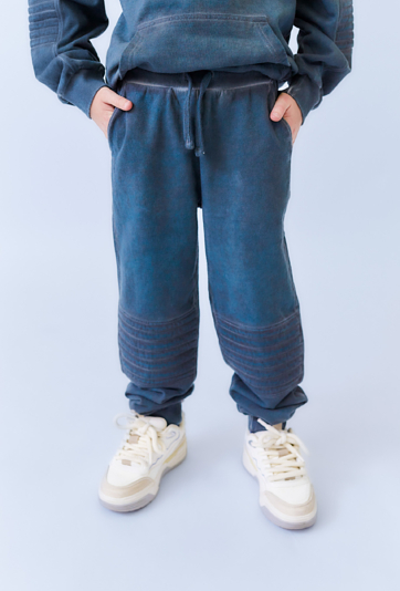 Szare spodnie dresowe chłopięce z wzmocnionymi kolanami