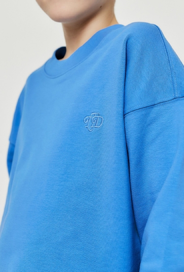 Klasyczna niebieska bluza nierozpinana