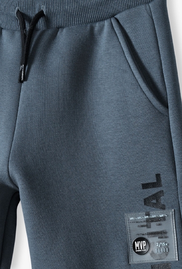 Szare spodnie dresowe regular dla chłopca z dzianiny