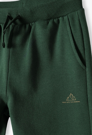 Zielone spodnie dresowe dla chłopca