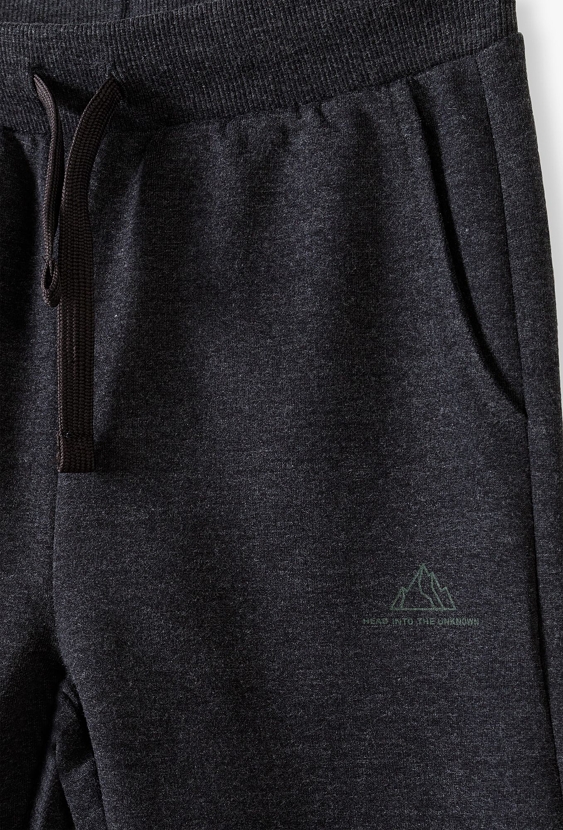 Spodnie dresowe chłopięce z dzianiny- ciemnoszare