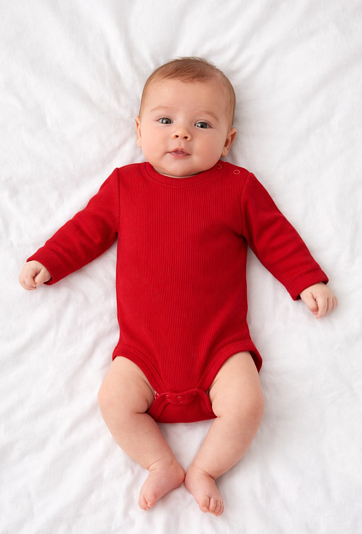 Czerwone body z długim rękawem