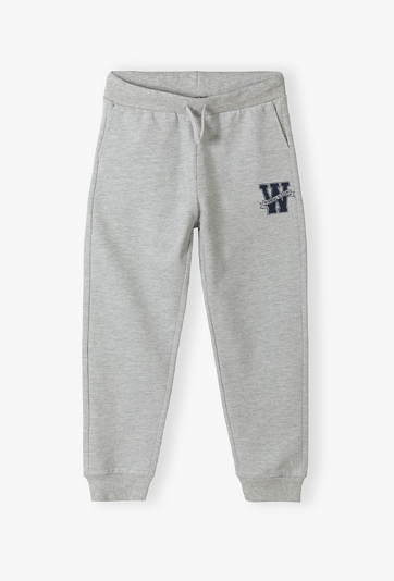 Szare chłopięce spodnie dresowe