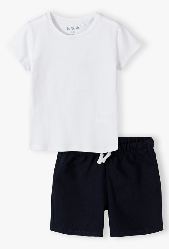 Komplet na zajęcia sportowe - biały t-shirt i granatowe spodenki