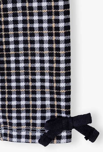 Leginsy dziewczęce w granatową kratę