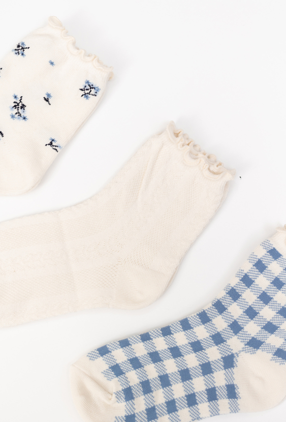 3-pak skarpet z falbanką