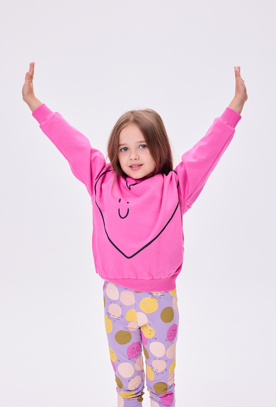 Bluza dziewczęca z dużym nadrukiem serca