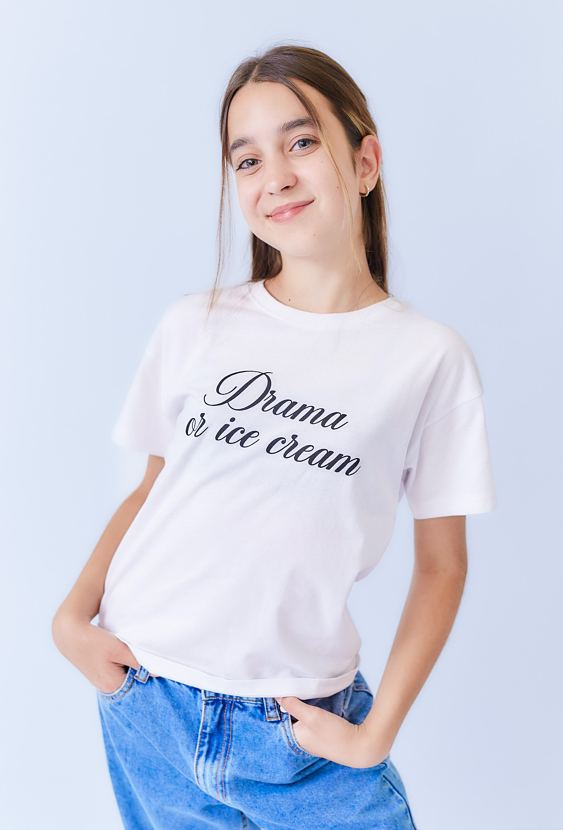 Koszulka dziewczęca biała z napisem – fason boxy