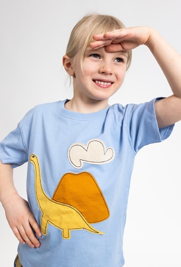 Koszulka chłopięca comfort z dinozaurem i wulkanem
