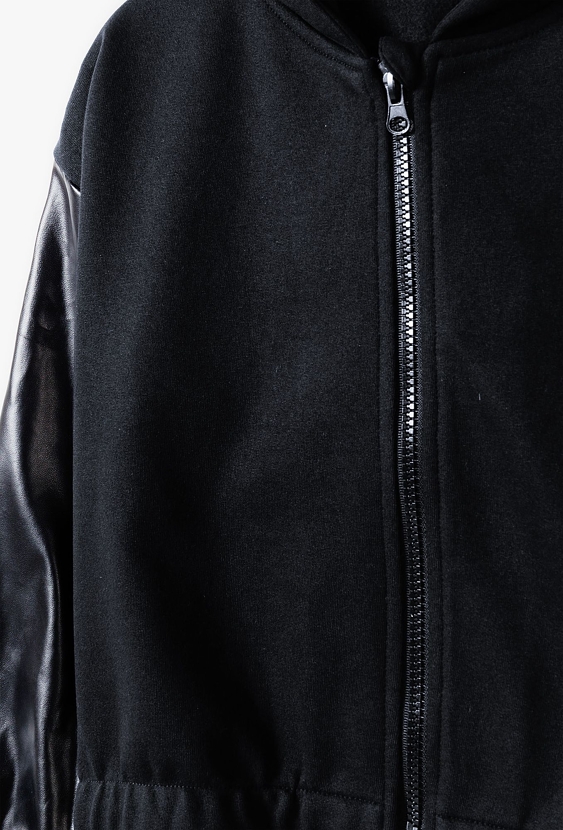 Czarna krótka bluza dziewczęca z kapturem