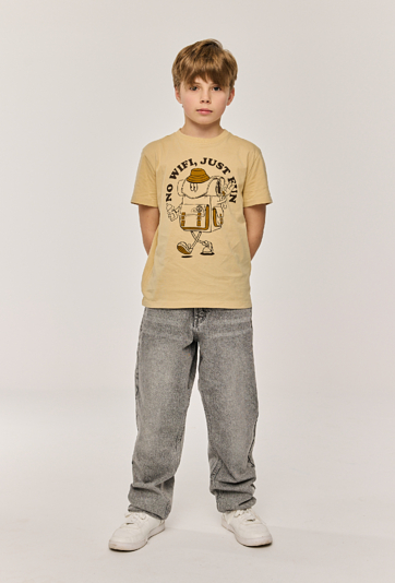 Koszulka chłopięca regular z nadrukiem plecaka