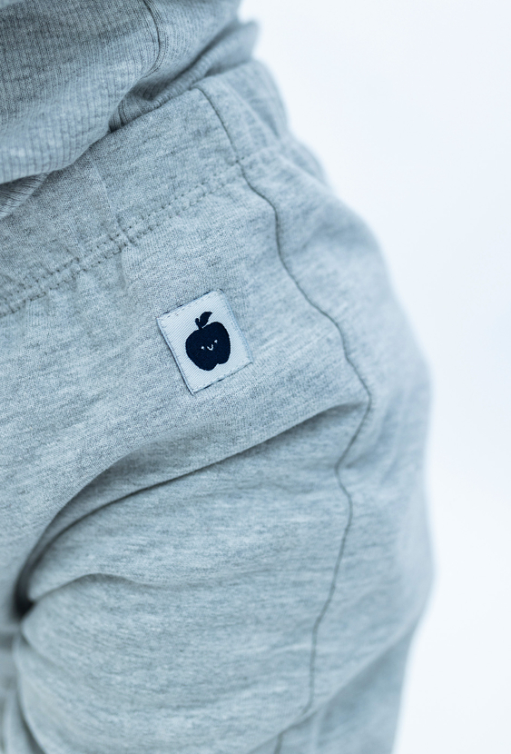 Szare spodnie dresowe dla niemowlaka