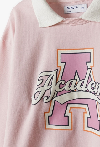 Różowa collegowa bluza dziewczęca z kołnierzykiem - 5.10.15.