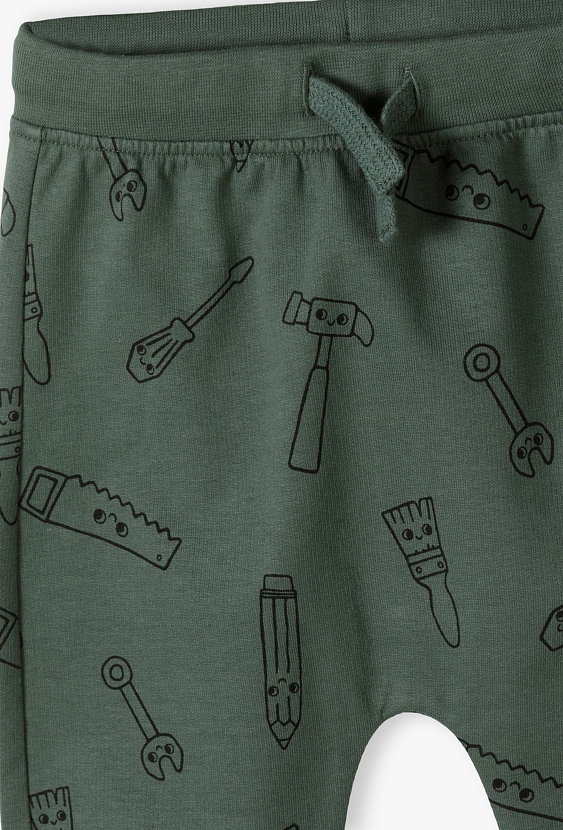 Zielone bawełniane spodnie dresowe niemowlęce